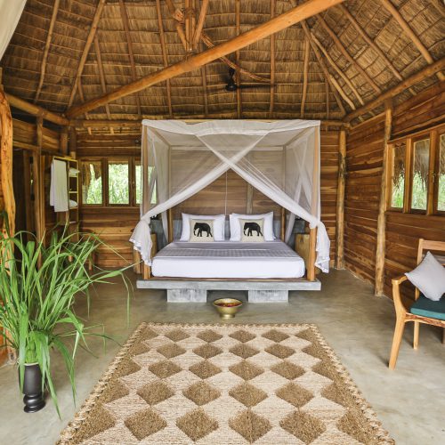 Bungalow Bedroom, Gal Oya Lodge